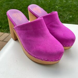 Charlotte Stone Marlo clogs size 8 raspberry